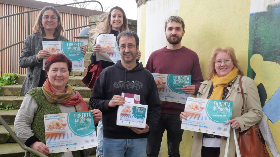 Los ayuntamientos de oarsoaldea llaman a las personas contribuyentes a realizar la declaración de la renta en euskera
